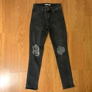 Levi’s 721 High Rise Skinny Jeans - Worn once